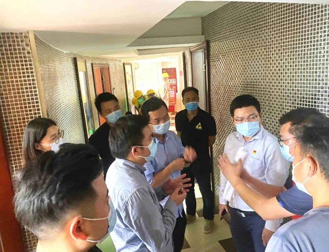 【战役进行时】24小时急速冲锋！华体会在线登录官网_华体会(中国)建筑紧急援建顺德容桂隔离酒店改造任务