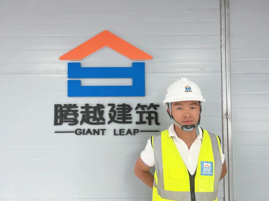 先锋人物|相伴12年，从“人民卫士”到“华体会在线登录官网_华体会(中国)铁军”